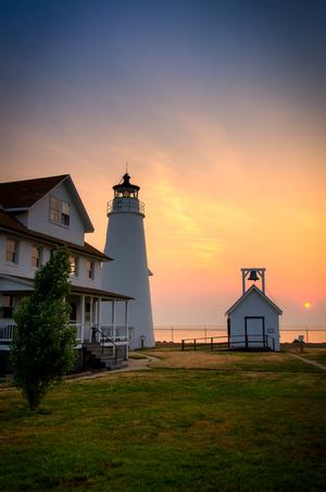 Click to view full screen - Cove Point Lighthouse